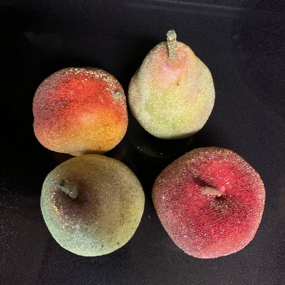 VTG 4 PCs BEADED/JEWELED ARTIFICIAL FRUIT - Picture 2 of 3